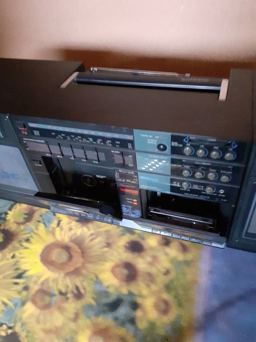 Grundig  party center 3100