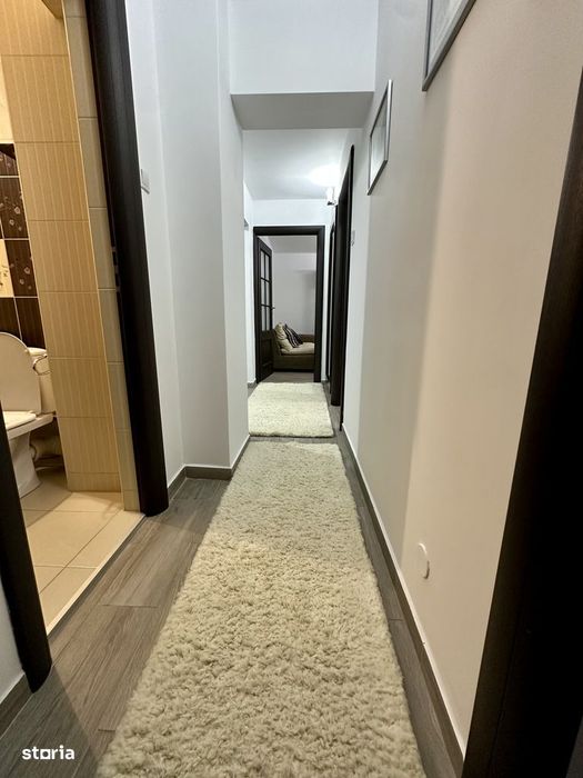 Apartament 3 camere Tg. Cucu-Podu de fier la bulevard