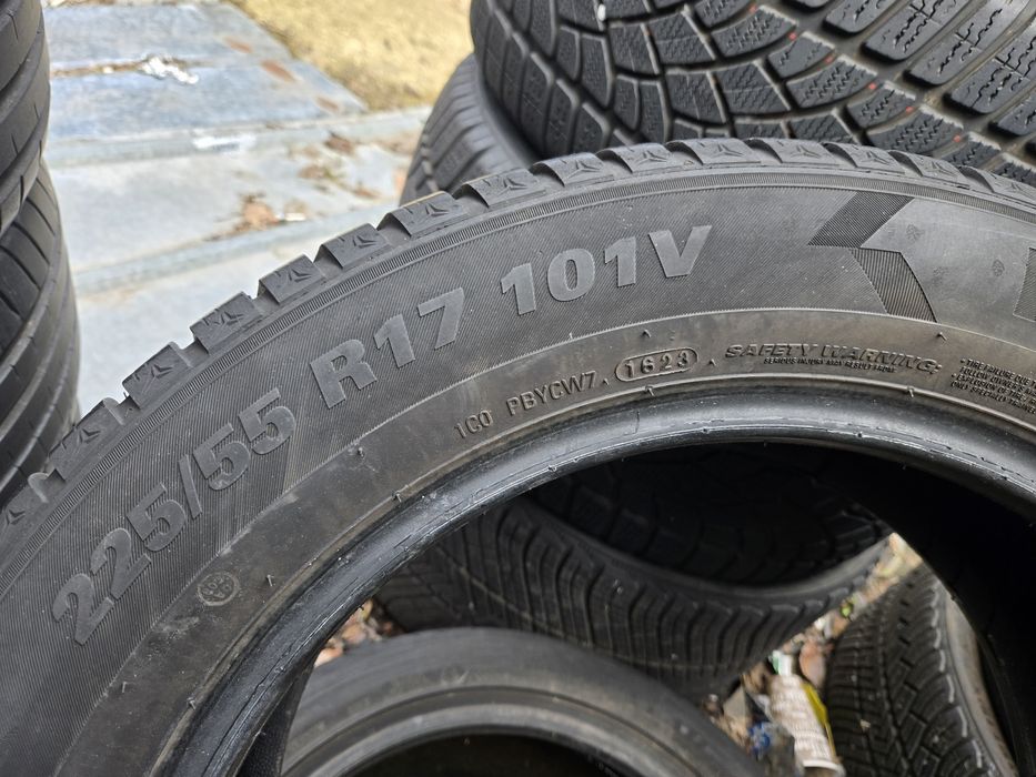 2бр. 225 55 17 Kumho зимни.