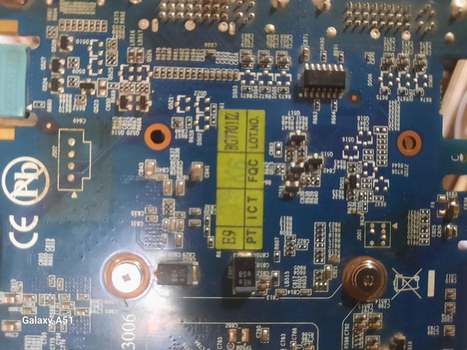 GTX 460 1GB gigabyte OC