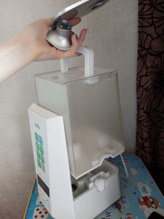 Продам увлажнитель воздуха