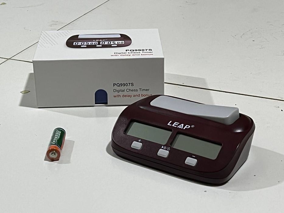 Шахматные часы механика электронный оптом