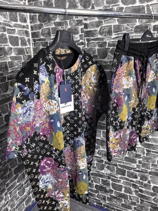 Lois Vieton летен екип