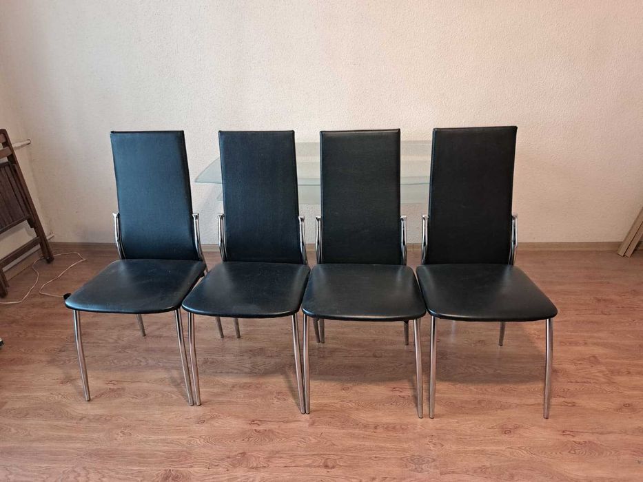 Masa din sticla cu picioare inox 140x90cm + 4 scaune