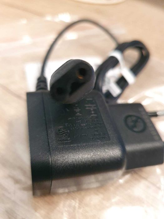 Încărcător / Adaptor priză HQ8505 mașină de ras / bărbierit Philips
