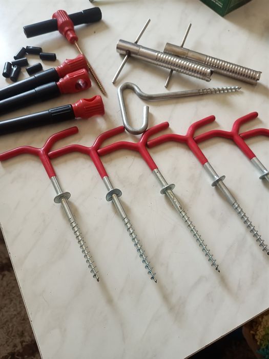 Продам ввертыши для палатки