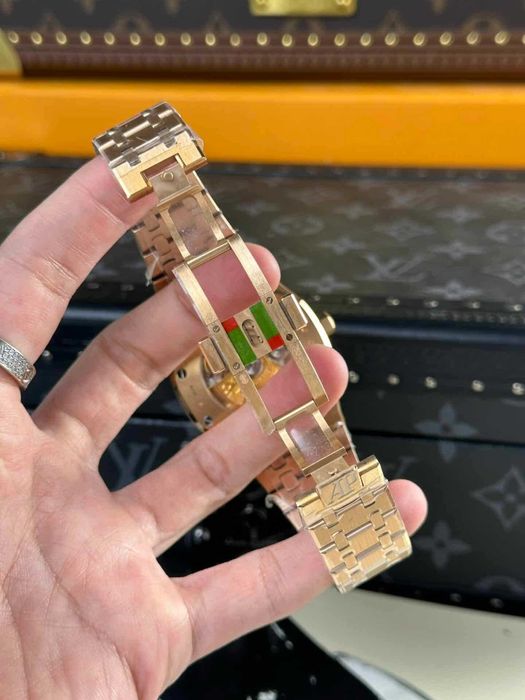 audemars piguet royal oak злато/