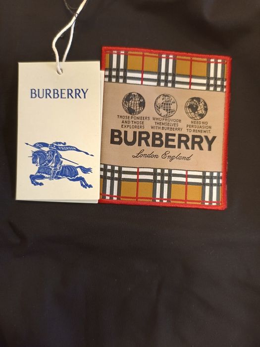 Compleu Burberry