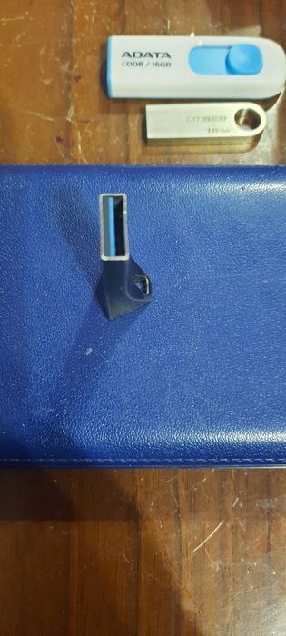 Флешка 128 гигабайт
