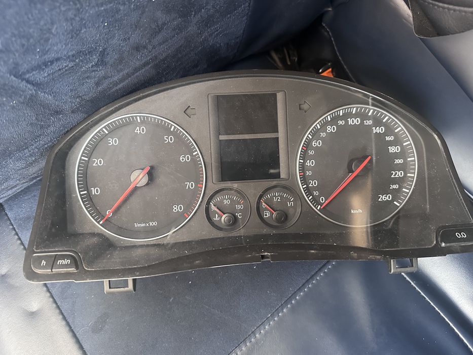 километраж VW Golf 5