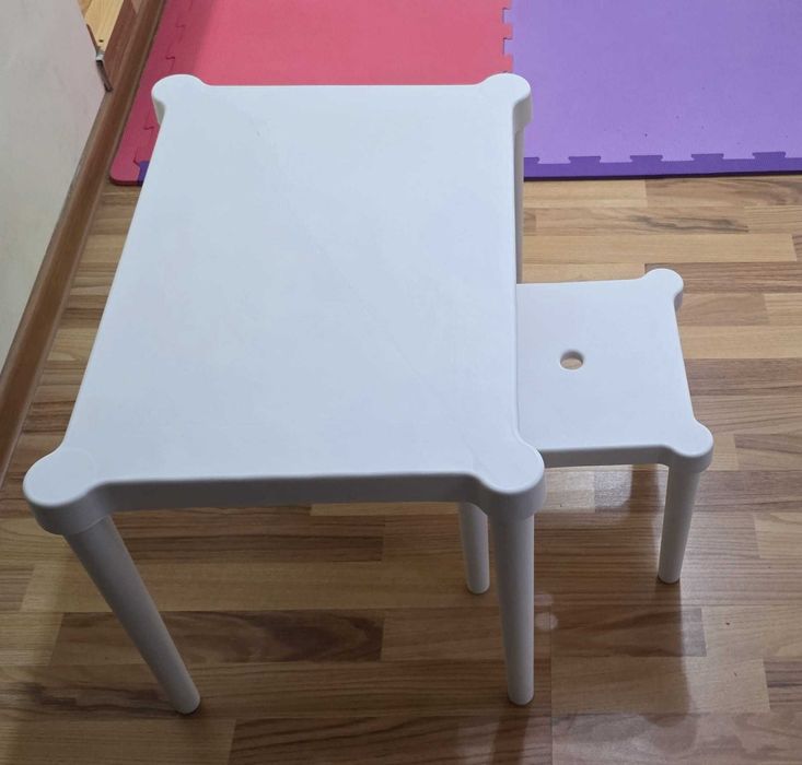 Masa si scaun copii ikea