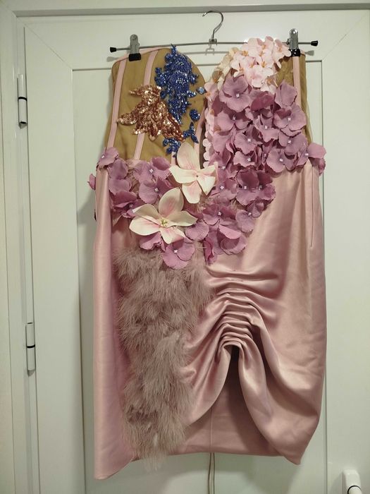 Официална рокля на Алеса