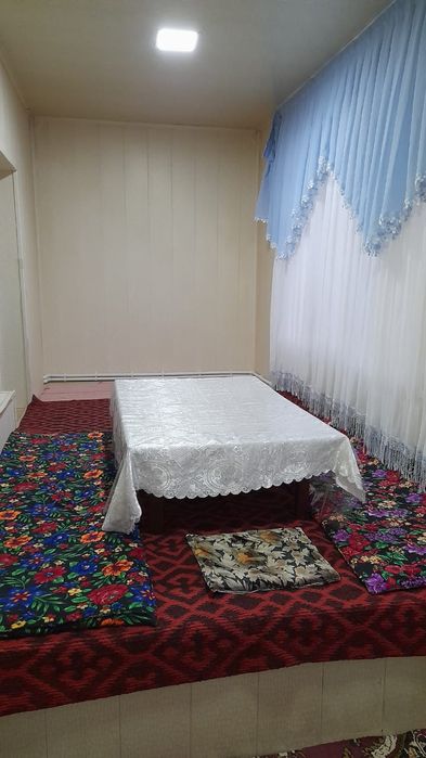 Квартира сотилади. Мадният 9а