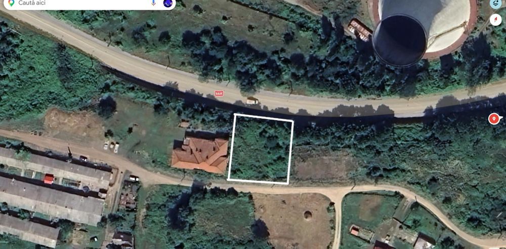 Vând teren intravilan !!
