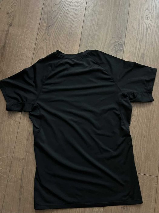 gym shark compression