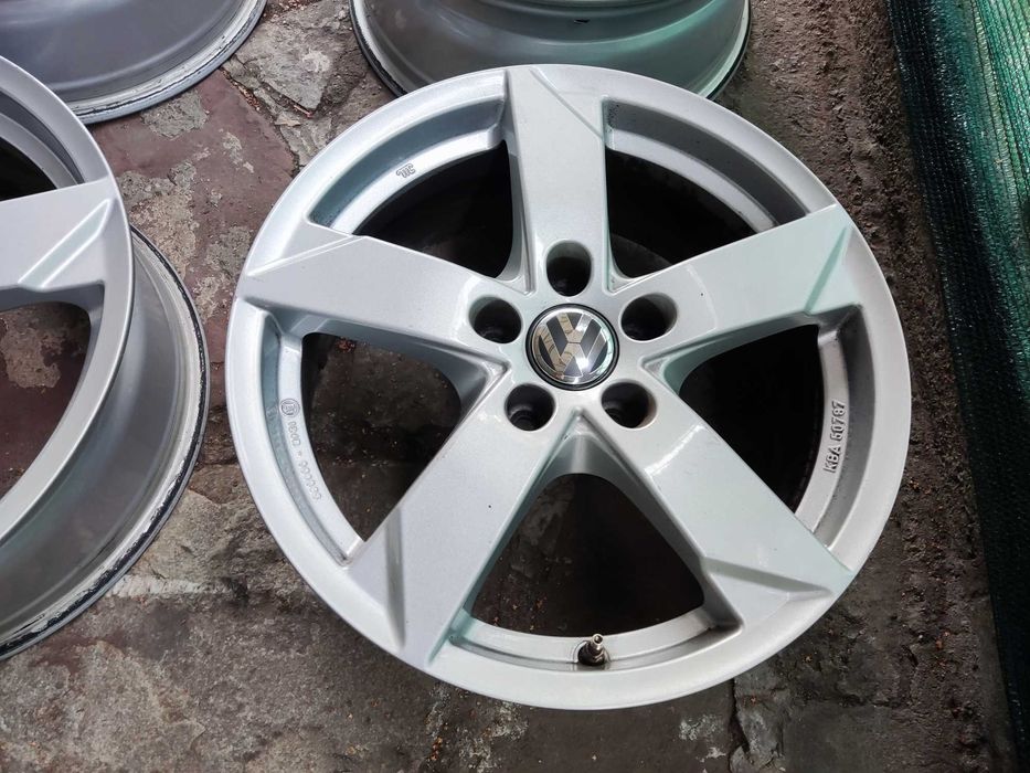 VW 5x112 17 цола лети джанти Rial 17 цола 5x112 VW Skoda ЕТ39