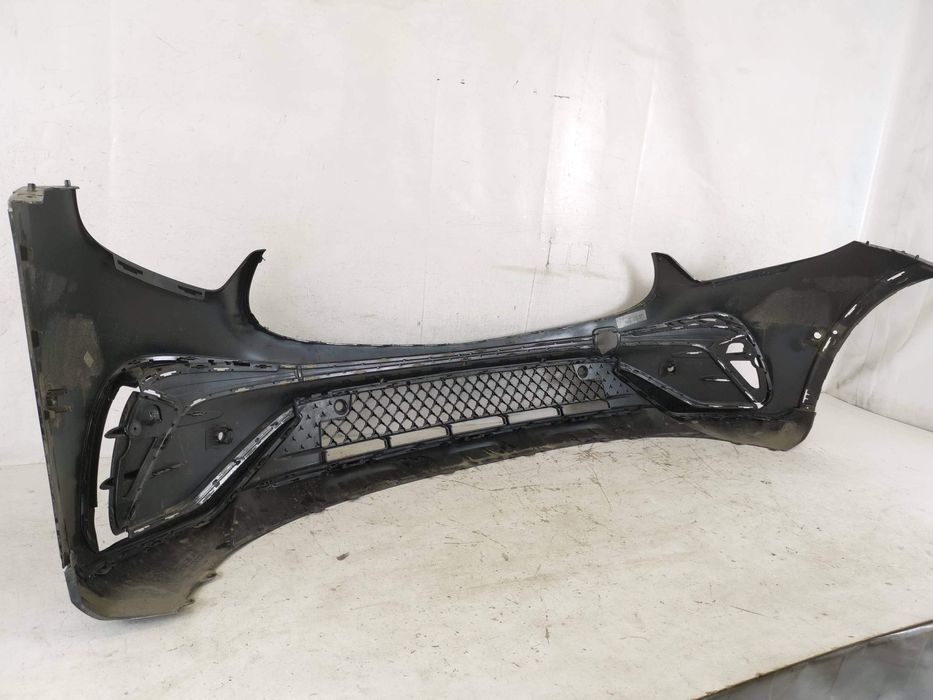 Предна броня с долна решетка Мерцедес-Бенц ГЛЦ / Mercedes-Benz GLC [ -