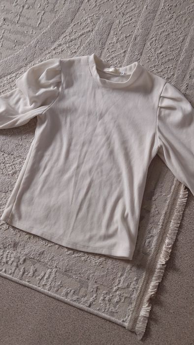 Отдам пакет вещей