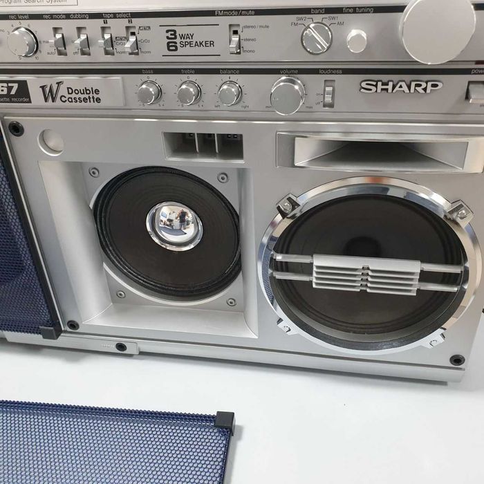 Продается кассетная дека SHARP GF-767