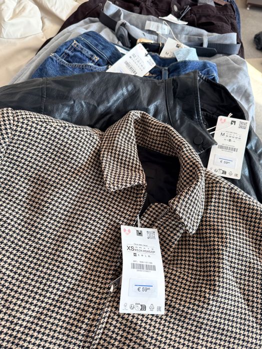 Vând afacere outlet Zara