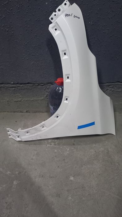 Kia seltos krilo rodnoy