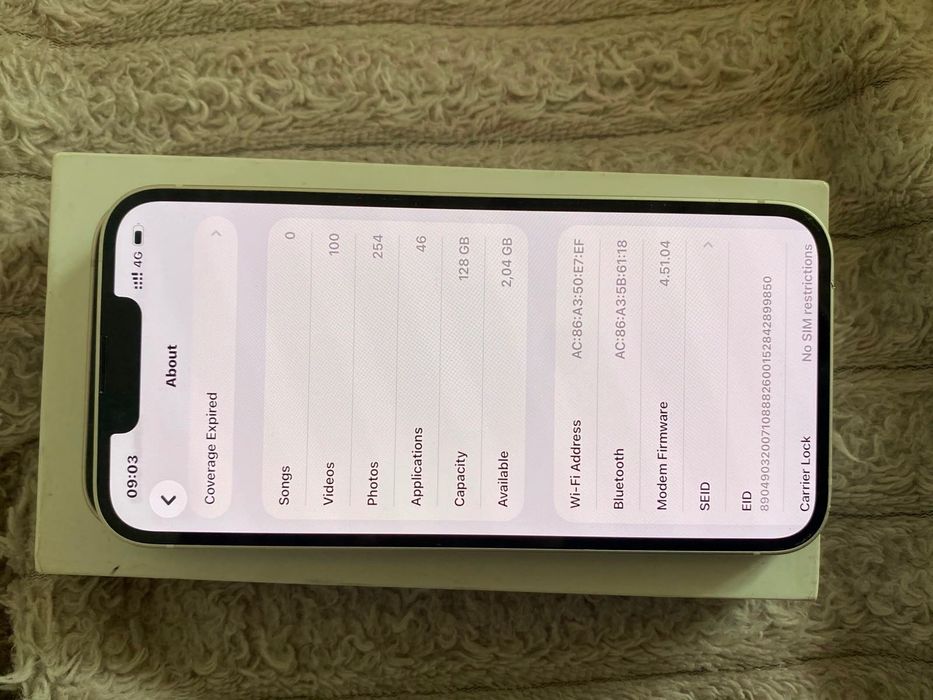iPhone 14 телефоны сатылады.  ( ID, True Tone) мінсіз жұмыс істеп тұр.