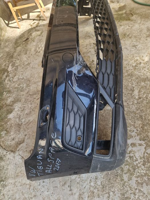 VW TIGUAN ALL SPACE 2017 предна броня