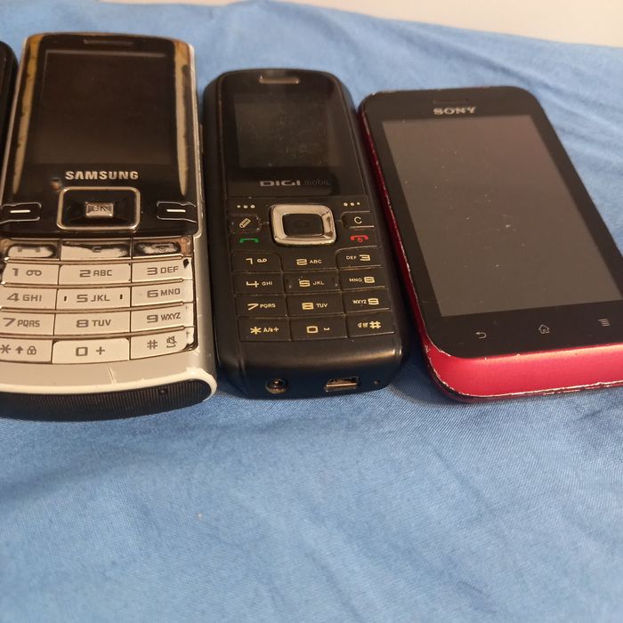 Lot telefoane Sony Samsung Alcatel Nokia Vodafone