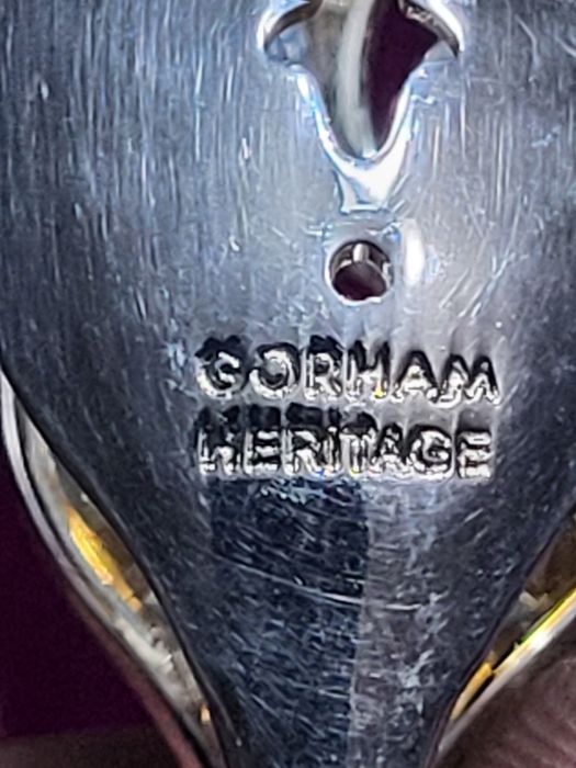 Gorman argintat coletie
