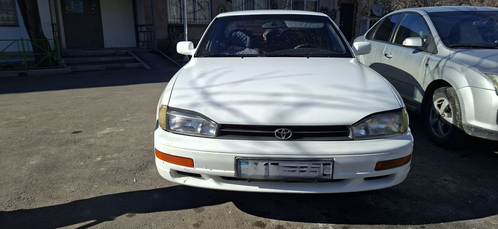 Продам машину Toyota Camry