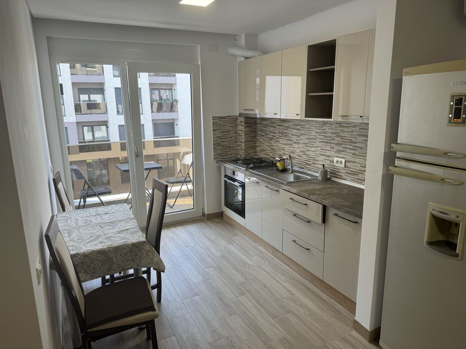 Chirie apartament 2 camere West Residence Oradea cu loc de parcare