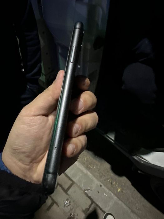 Iphone 11 сатылады