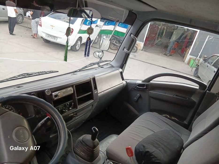 Самосвал ISUZU NPR 82 L CNG sotiladi