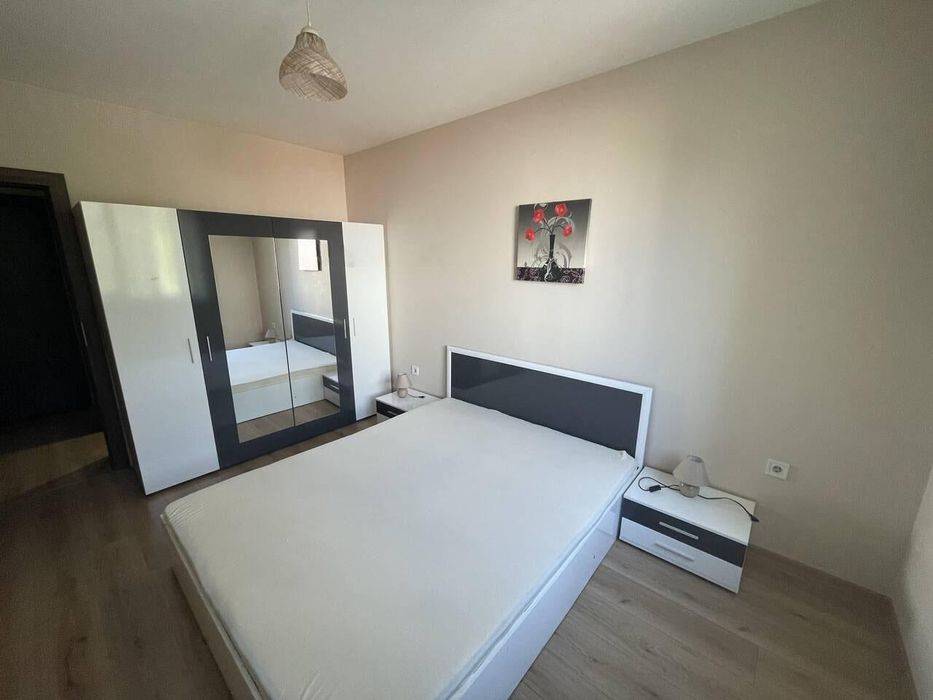 Дава се под наем Двустаен апартамент в Пловдив, Център - 67 кв.м за 499.8 € - Снимка #2