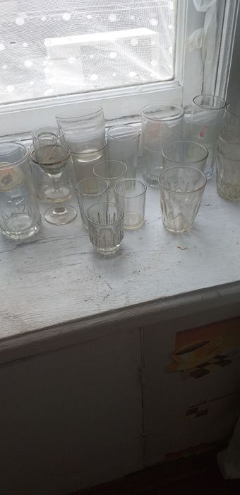 Продам стаканыразные