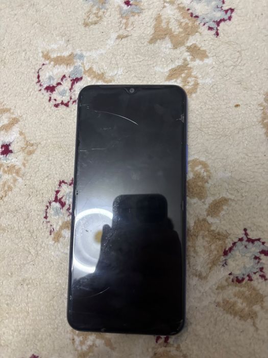 Телефон Vivo Y21