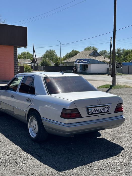 Мерседес 124 ешка