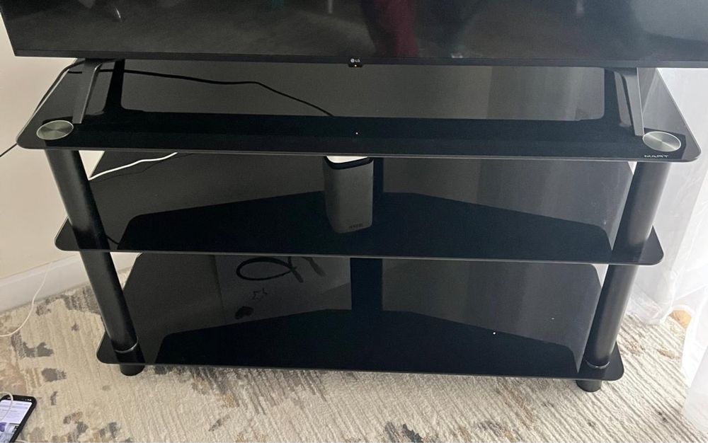 Подствка под телевизор