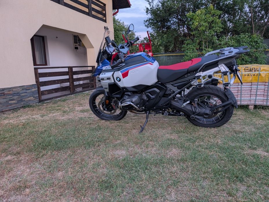 BMW R  1300 GS Adventure  cu Control Adaptiv al Inaltimii