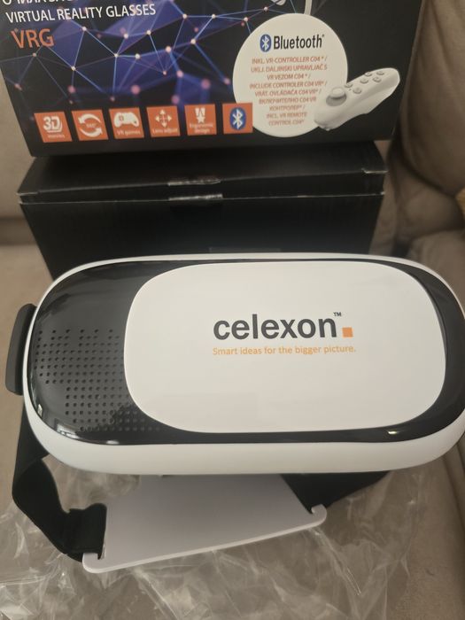 Чисто нови Очила за Виртуална Реалност Celexon VRG + Bluetooth дистанционно