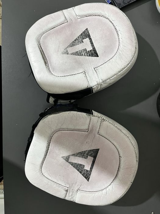 продам лапы для единоборств title