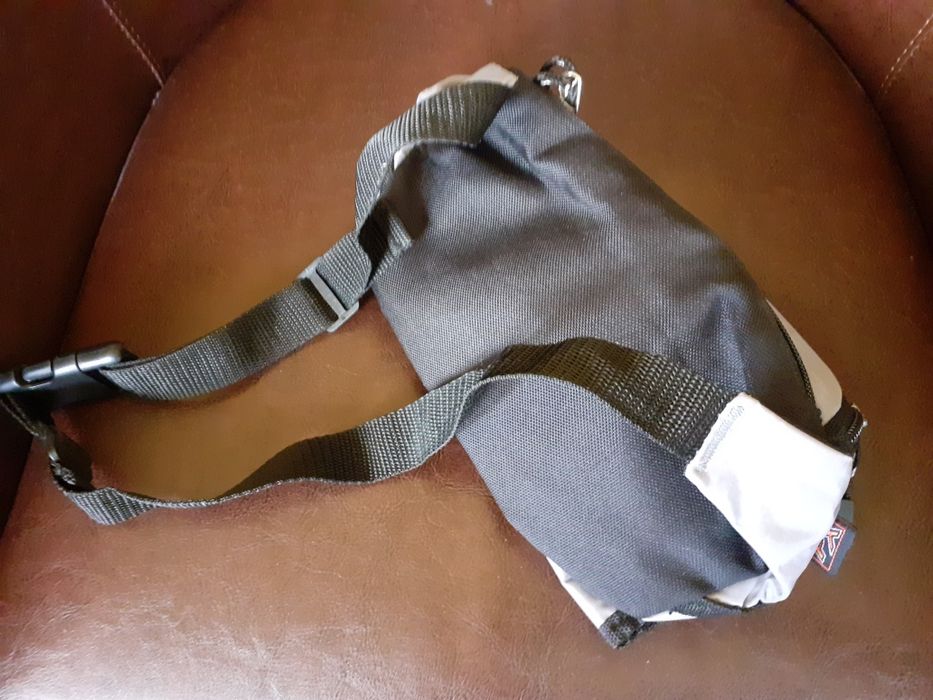 Borseta Pro -X cu buzunare