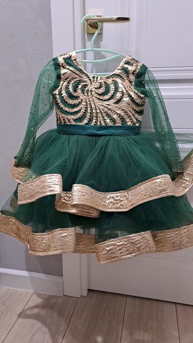 Платье нарядное детское