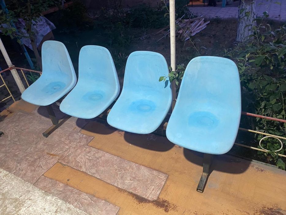 СТульчики 4 местные 4 шт