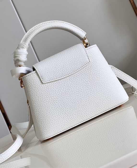 Louis Vuitton Capucines