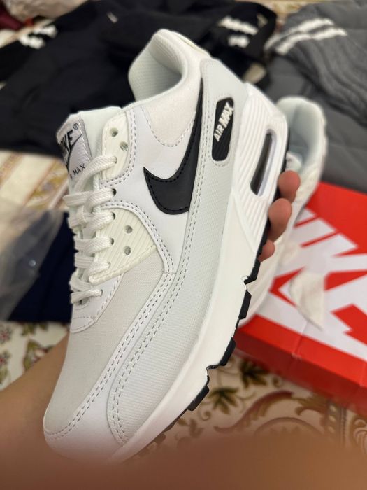 Nike air max сотилади