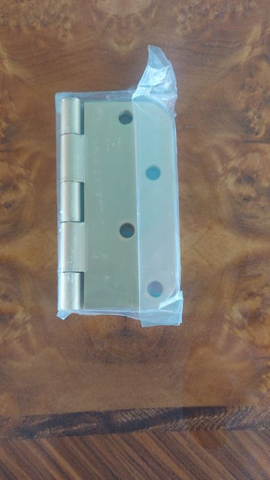 Продам шарниры комплект