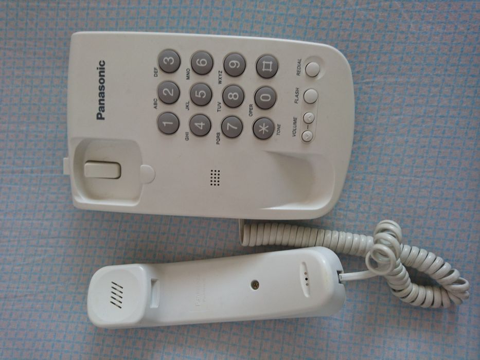 Стационарен телефон