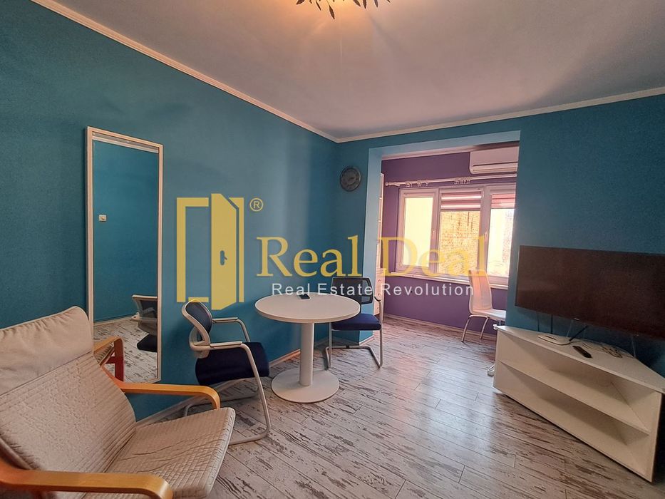 Дава се под наем Двустаен апартамент в София, Център - 62 кв.м за 648.21 € - Снимка #1