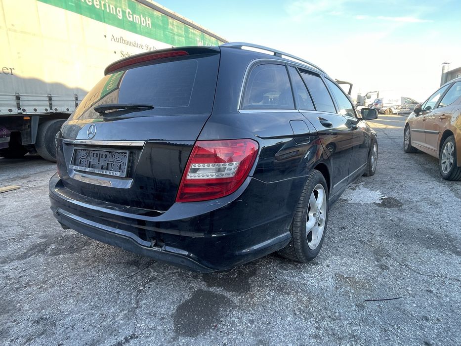 На части Мерцедес C 220 cdi W204 Faceluft